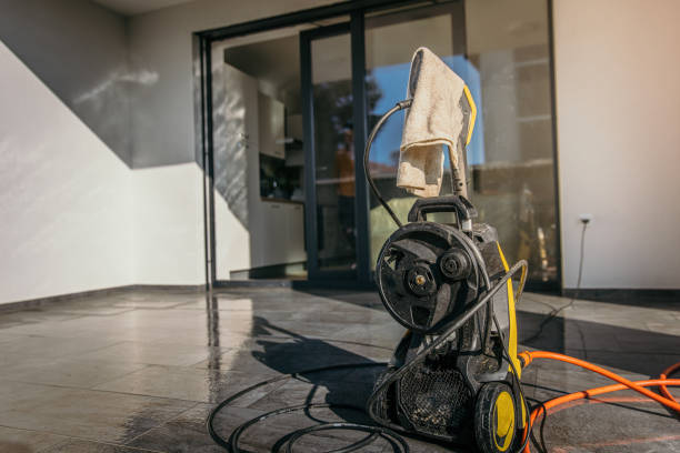 Best Roof Washing  in Grand Mound, WA